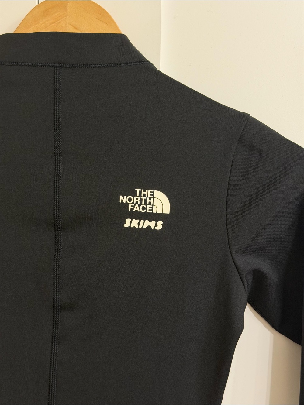 NWT Skims x The North Face Refina Bodysuit SMALL - Picture 6 of 10